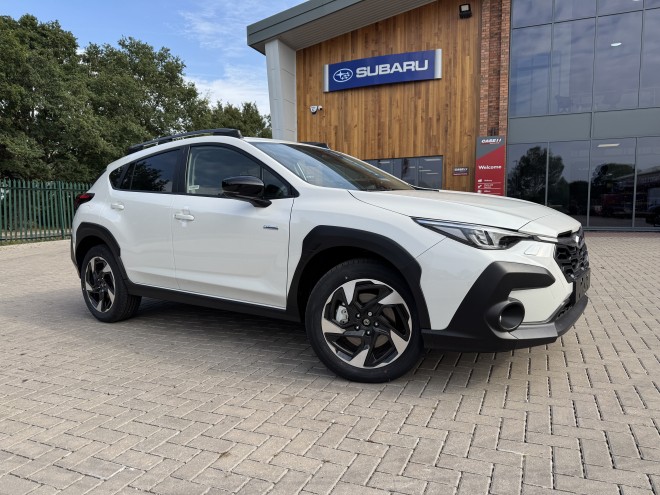 Subaru Crosstrek Touring 2.0 e-Boxer AT AWD Crystal White Pearl