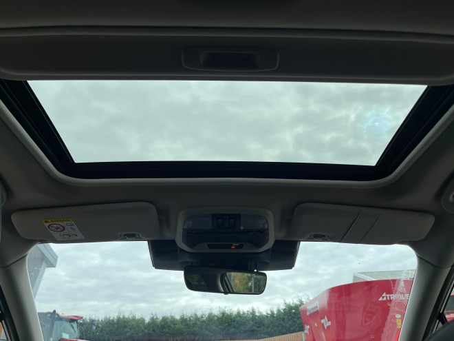 Subaru Crosstrek Touring 2.0 e-Boxer AT AWD Crystal Black Silica