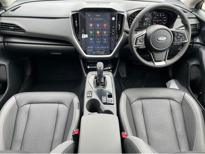 Subaru Crosstrek Touring 2.0 e-Boxer AT AWD Crystal Black Silica
