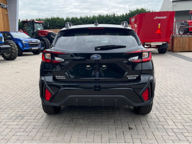 Subaru Crosstrek Touring 2.0 e-Boxer AT AWD Crystal Black Silica