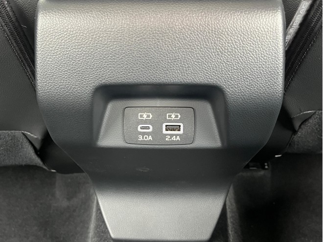 Subaru Crosstrek Touring 2.0 e-Boxer AT AWD Crystal Black Silica