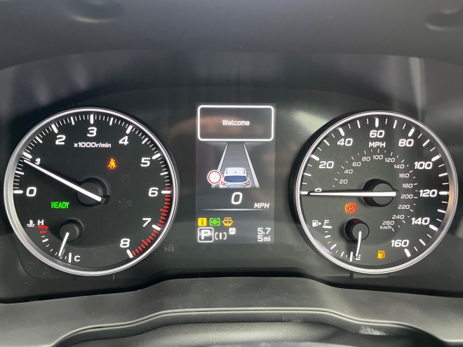 Subaru Crosstrek Touring 2.0 e-Boxer AT AWD Crystal Black Silica
