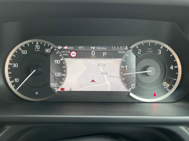 Land Rover Defender 3.0 D300 Hard Top X-Dynamic HSE Auto Commercial