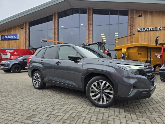 Subaru Forester 2.0i e-Boxer Touring 5dr Lineartronic