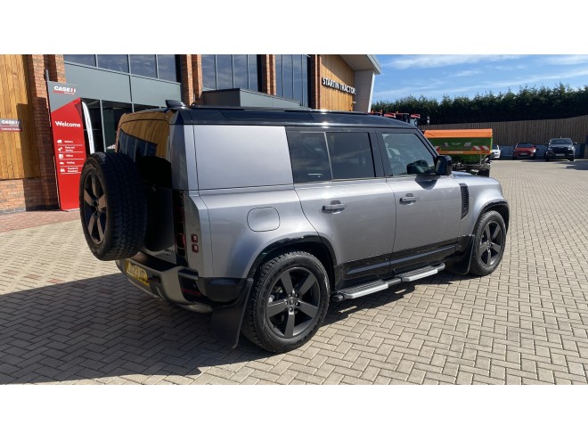 Land Rover Defender 3.0 D300 Hard Top X-Dynamic HSE Auto Commercial