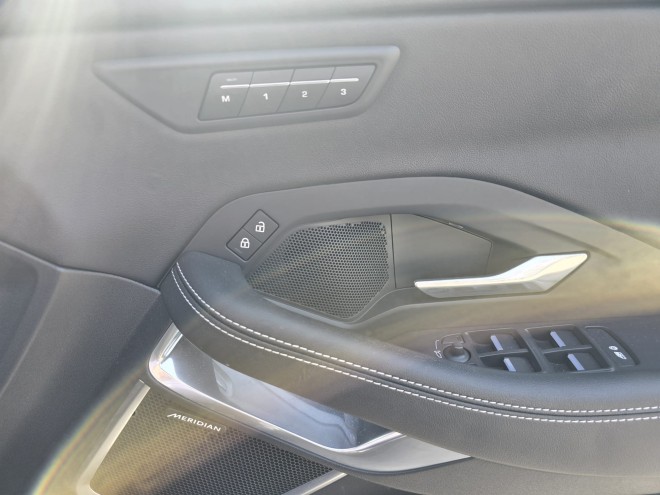 JAGUAR E PACE R DYNAMIC SE BLK D MHEV