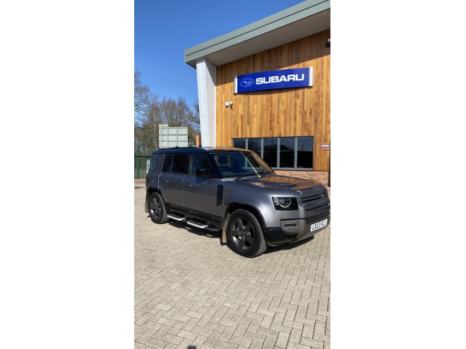 Land Rover Defender 3.0 D300 Hard Top X-Dynamic HSE Auto Commercial