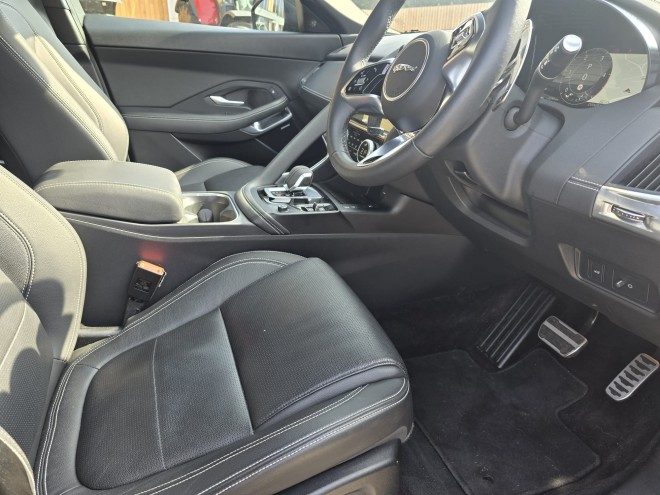 JAGUAR E PACE R DYNAMIC SE BLK D MHEV