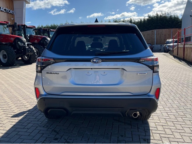 Subaru Forester 2.0i e-Boxer Touring
