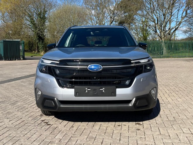 Subaru Forester 2.0i e-Boxer Touring