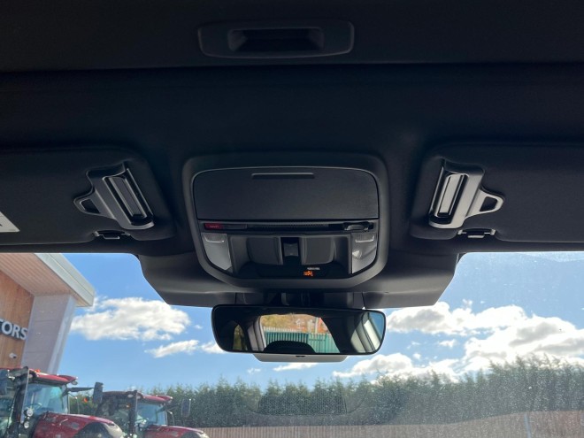 Subaru Forester 2.0i e-Boxer Touring