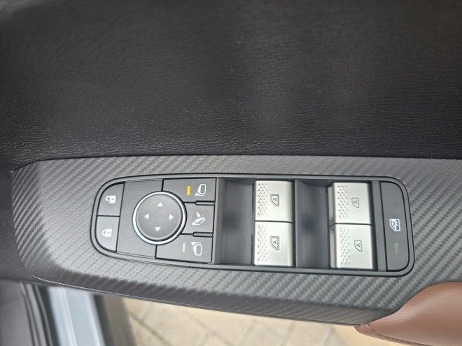Mitsubishi Outlander Diamond PHEV Moonstone Grey