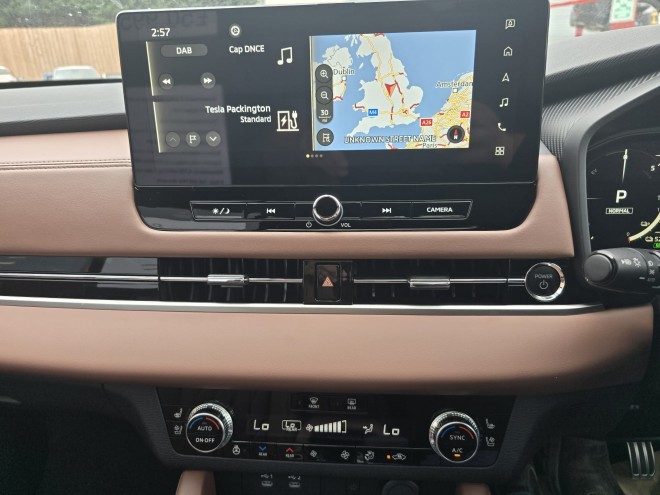 Mitsubishi Outlander Diamond PHEV Moonstone Grey