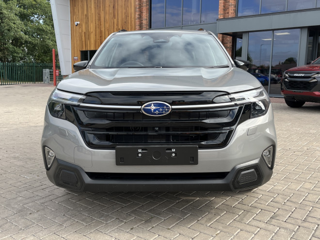Subaru Forester e-Boxer 2.0i Touring FT River Rock Pearl