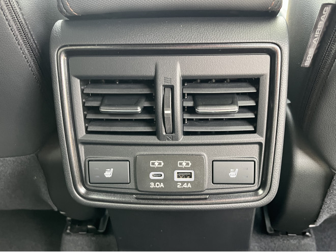 Subaru Forester e-Boxer 2.0i Touring FT River Rock Pearl