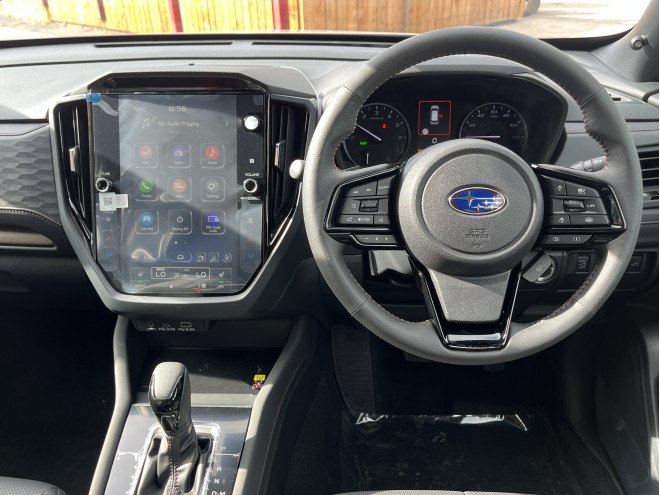 Subaru Forester e-Boxer 2.0i Touring FT River Rock Pearl